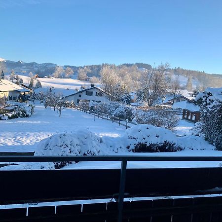 Lindners Hideaways - Bergnest Lodge - Bergblick Fewo 6 Pers Balkon Garten Hund Ski Unterkunft Luftkurort Oberreute Naehe Buchenegger Wasserfaelle Eistobel Bodensee Extérieur photo